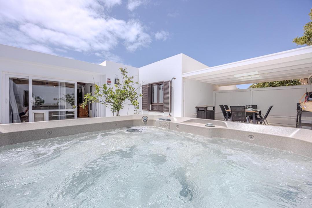 Villa Kakariko Плая Онда Екстериор снимка